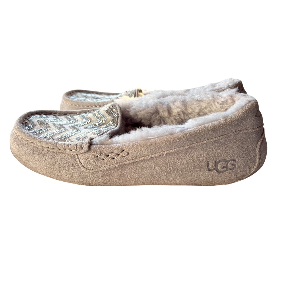 UGG Ansley Sequin Zigzag Suede Slippers Tan Silver Moccasins 1008841 Mens‎ 10